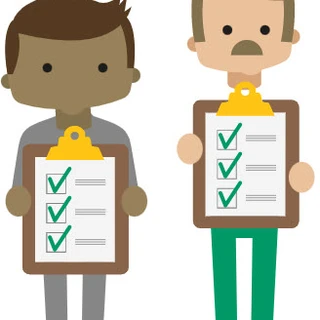 Twee getekende figuren die beiden een klembord met een afgevinkte checklist vasthouden
