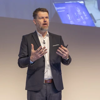 Sascha Klüwer Global Head of Direct Procurement